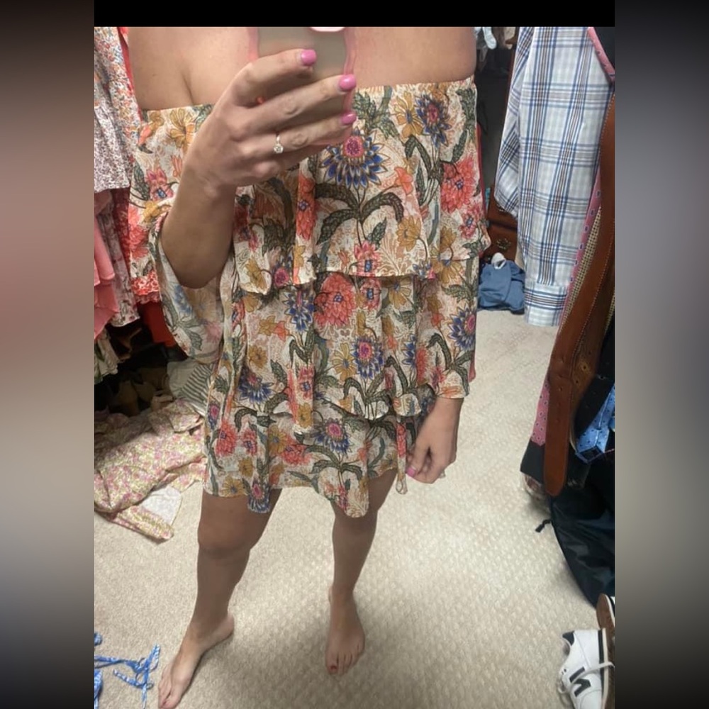 Triple decker. Worn once euc.